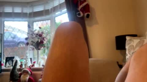 leyton66 online show from December 2025 11:27:02 AM