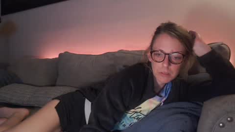 Hornystonerchick online show from December 2024 12:30:01 AM