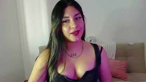 Snapshot of lia_14_ chatting on May 2026 09:44:01 PM Lia online show from May 2026 09:44:01 PM