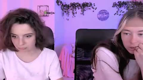 Snapshot of lia_dream_ chatting on July 2026 08:39:02 AM lia_dream_ online show from July 2026 08:39:02 AM