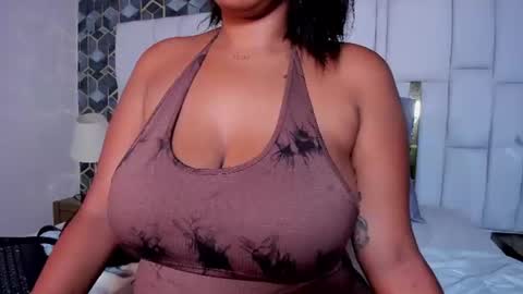 lia_mariana online show from July 2026 01:24:02 PM