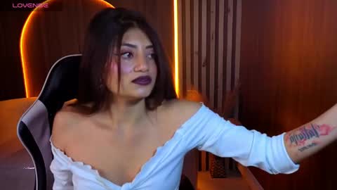 Online 1400 - 2100 online show from April 2026 03:10:02 AM