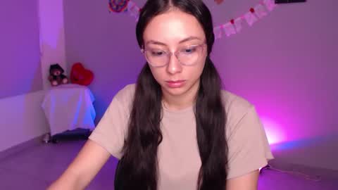   lia  online show from April 2026 02:31:01 AM