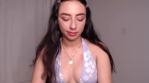   lia  online show from April 2026 09:28:01 PM