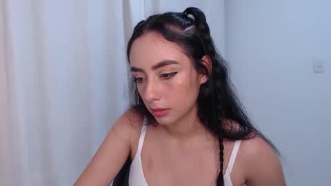   lia  online show from May 2026 01:14:02 AM