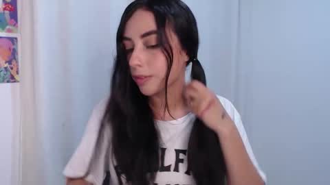   lia  online show from June 2026 02:33:02 AM