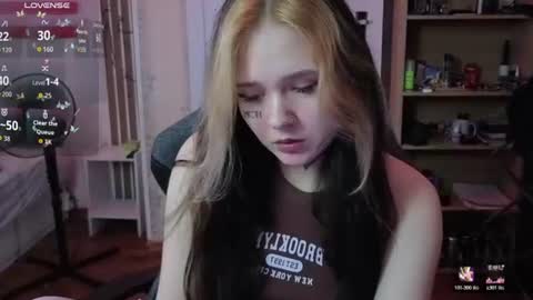 liaa_littll online show from July 2026 06:28:01 PM