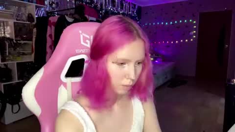 Lia online show from June 2026 01:53:02 PM