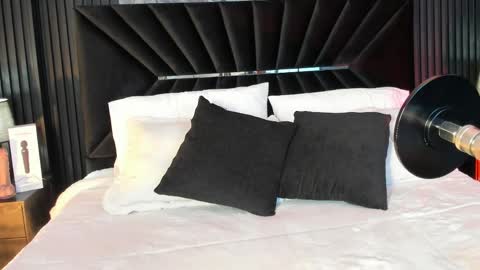 Liah Fontaine online show from April 2026 11:38:01 AM