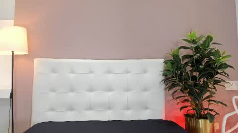 liahglow online show from July 2026 12:53:01 PM