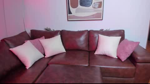 Liah online show from January 2026 11:42:01 PM