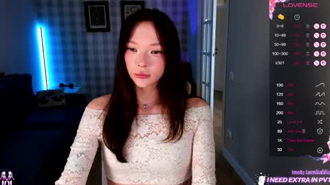 lialilia online show from April 2026 09:13:01 AM