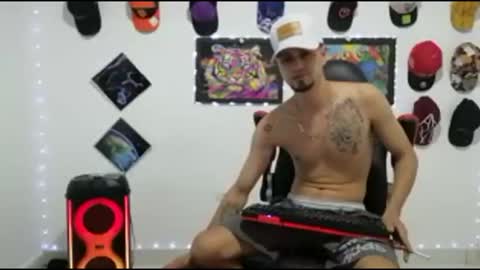 Andres online show from December 2025 10:49:02 PM