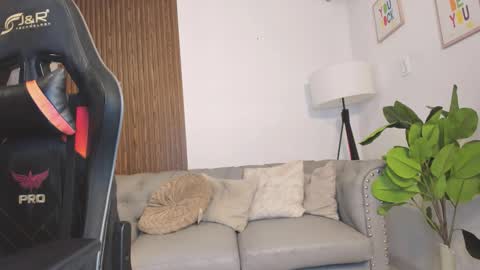 Liam Collins online show from February 2026 11:50:02 AM