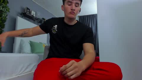 liam_conorr online show from December 2024 03:42:01 PM