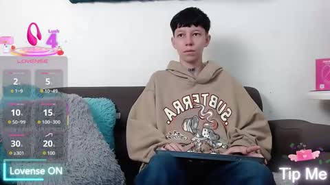 Liam  online show from January 2026 12:07:02 PM