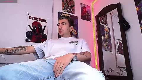 Liam online show from October 2025 01:58:01 AM