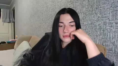 liana_diva online show from April 2026 02:48:02 PM