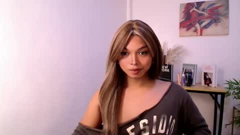CALL ME LIANNA online show from June 2026 09:43:02 PM