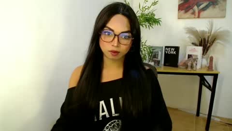 Snapshot of lianna_fox69 chatting on June 2026 02:43:02 PM CALL ME LIANNA online show from June 2026 02:43:02 PM