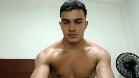 Liamstonne online show from March 2026 08:17:01 PM