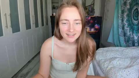 Sasha online show from April 2026 12:33:01 PM