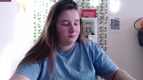 light_lunaa online show from January 2025 09:46:01 AM