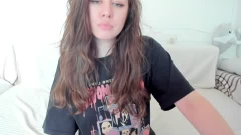 Alisa online show from June 2026 01:42:02 PM