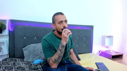 lil_hunny online show from May 2026 02:22:01 PM
