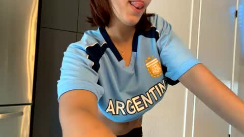 Snapshot of lilbeccaxo chatting on July 2026 04:33:01 PM Rebecca online show from July 2026 04:33:01 PM