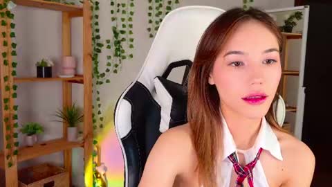 Hi im Yuki online show from June 2026 04:52:02 AM