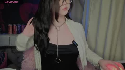 Nika and Lori online show from April 2026 05:28:01 PM