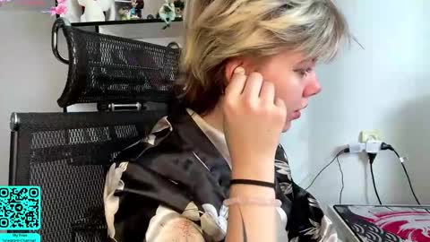 Lilian online show from March 2026 07:16:02 AM