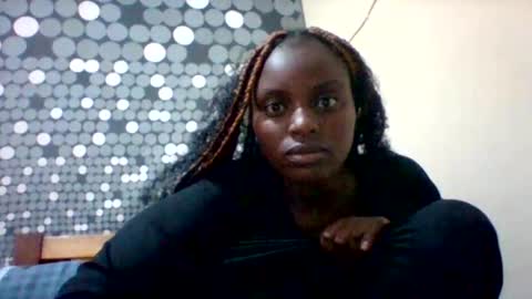 Snapshot of liligal chatting on June 2026 10:49:01 AM liligal online show from June 2026 10:49:01 AM
