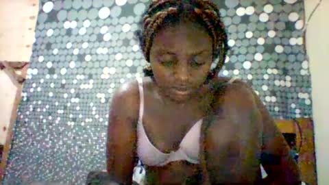 Snapshot of liligal chatting on June 2026 05:28:01 AM liligal online show from June 2026 05:28:01 AM
