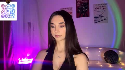 Lina online show from March 2026 10:29:02 PM