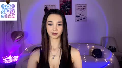 Snapshot of lilihalvorsen chatting on June 2026 10:23:01 PM Lina online show from June 2026 10:23:01 PM