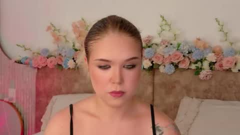 Lilith Bonheur online show from May 2026 01:12:02 AM