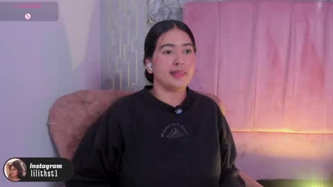 Snapshot of lilithcb_ chatting on June 2026 08:23:01 PM lilithcb_ online show from June 2026 08:23:01 PM