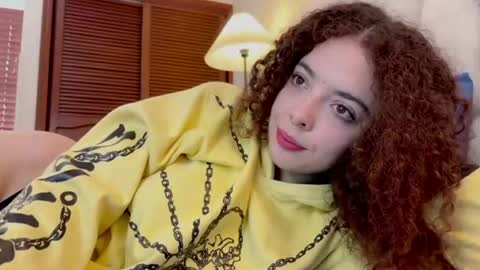 Snapshot of lilithdoeyes chatting on June 2026 02:27:01 PM Lilith online show from June 2026 02:27:01 PM