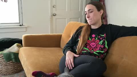 L online show from October 2025 04:42:01 PM