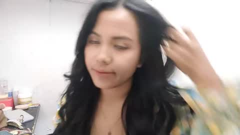 Snapshot of liliyanas chatting on April 2026 06:29:01 AM LiliyanaS online show from April 2026 06:29:01 AM