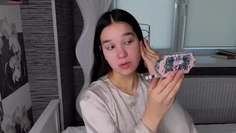 Celina Lillie online show from March 2026 10:41:01 AM