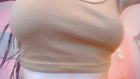 Snapshot of lilly_steffen chatting on April 2026 07:26:01 PM Lilly online show from April 2026 07:26:01 PM