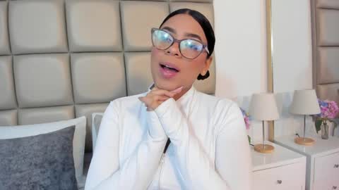 Lilly  online show from April 2026 02:53:02 AM