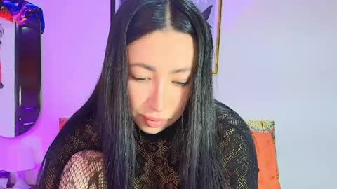just lily online show from May 2026 11:46:02 PM