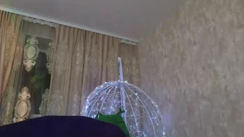 Lily online show from June 2026 07:31:01 PM