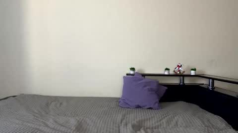 Lily and Liam online show from January 2026 05:44:01 AM