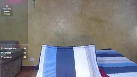 Lily Queen online show from April 2026 09:50:02 PM