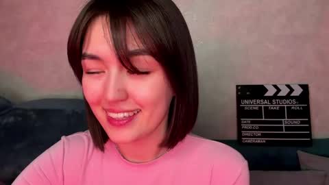 Lily online show from May 2026 05:29:01 PM